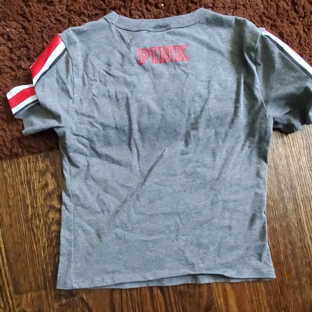 Crop top - Picture 2 of 3